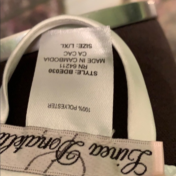 Satin brides robe brand new - Picture 4 of 4